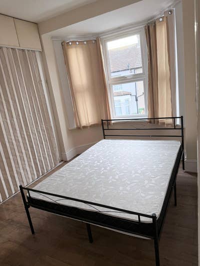 Double room shared property  Main Photo