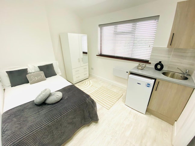 ✨ 🛌 Ensuite Room to Let in Streatham  Main Photo