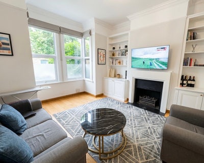 Lovely large double room in heart of Clapham  Main Photo