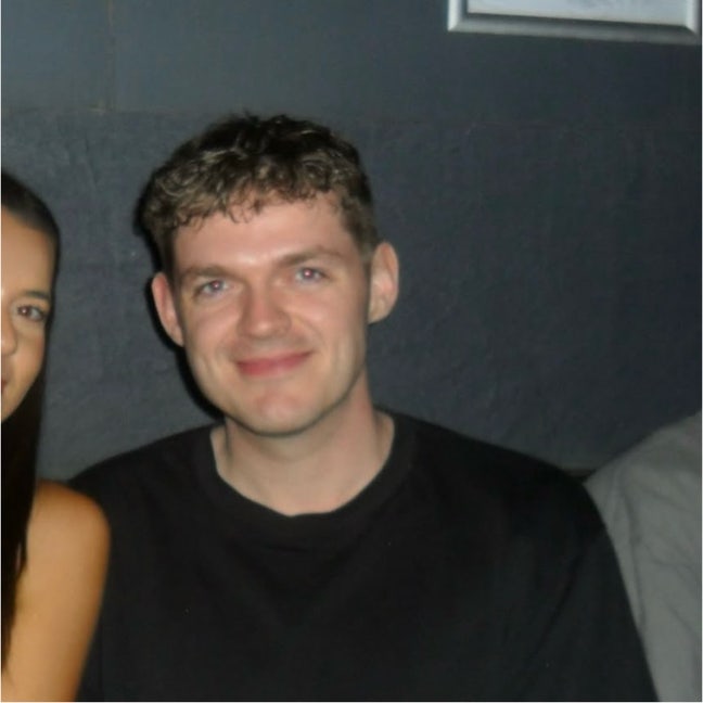 Looking for a room in London. Have just moved... Main Photo