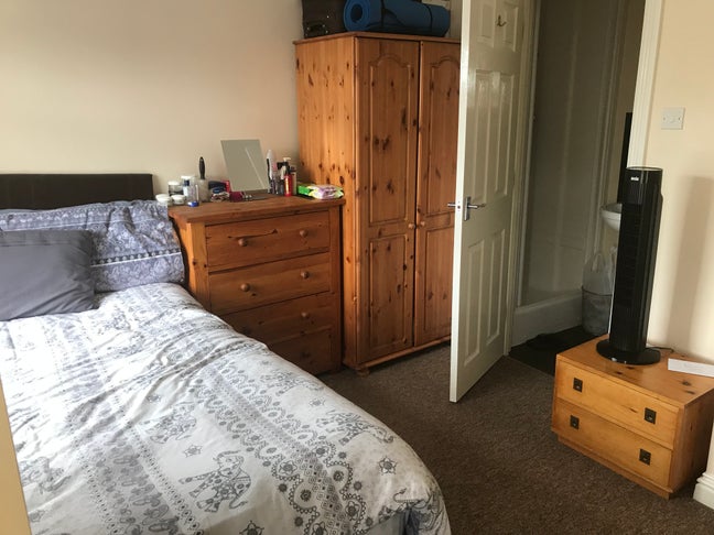 Summertown / Oxford New  Ensuite Double Room Main Photo