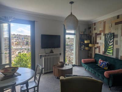 Spectacular views — beautifully furnished rooms Main Photo