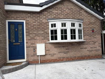 Modern, Self-Contained Annex – Moseley  Main Photo