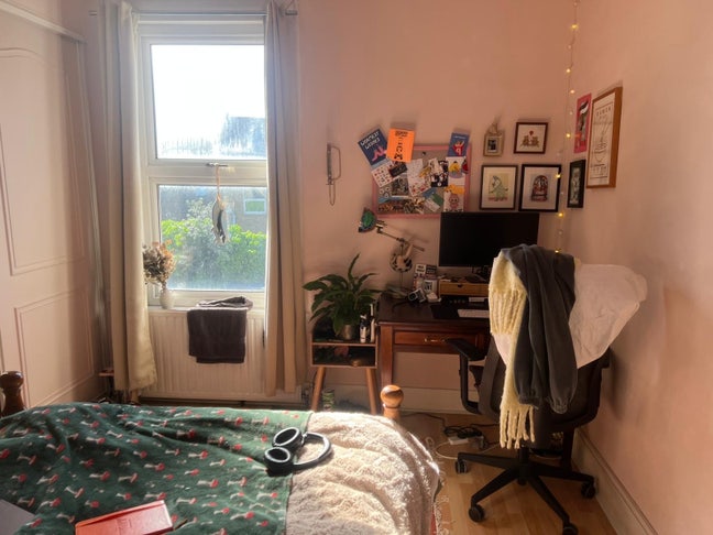 Lovely room in Leyton, 5 min to central line Main Photo