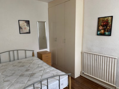 Bright Furnished Double Room, Plumstead SE18 Main Photo