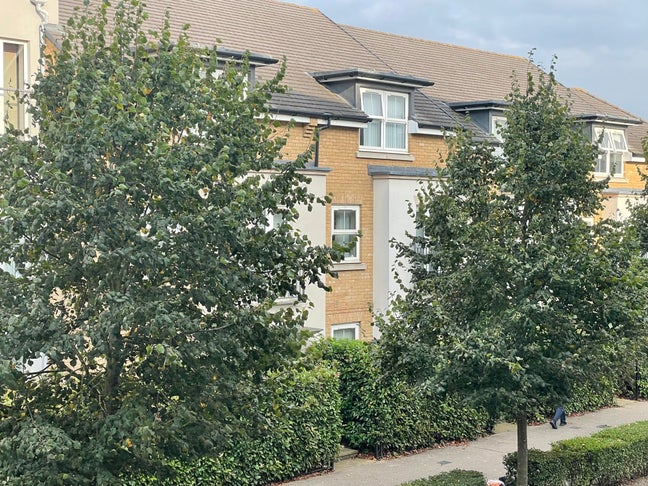Spacious, Fully Furnish Room in West London Main Photo