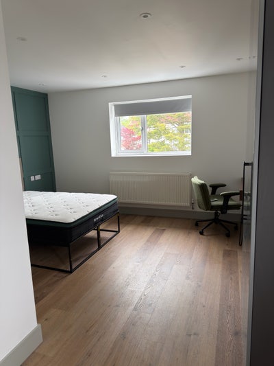 *NEW* Ensuite Rooms | 5min Station | All Bills Inc Main Photo