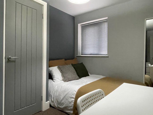  En-suite Rooms - Botoner Road Main Photo