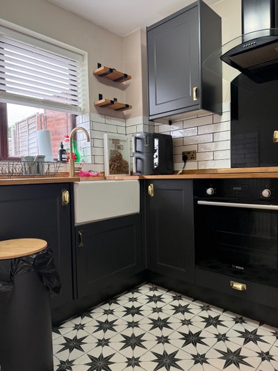 Double room in two-bed house - IP2 Main Photo