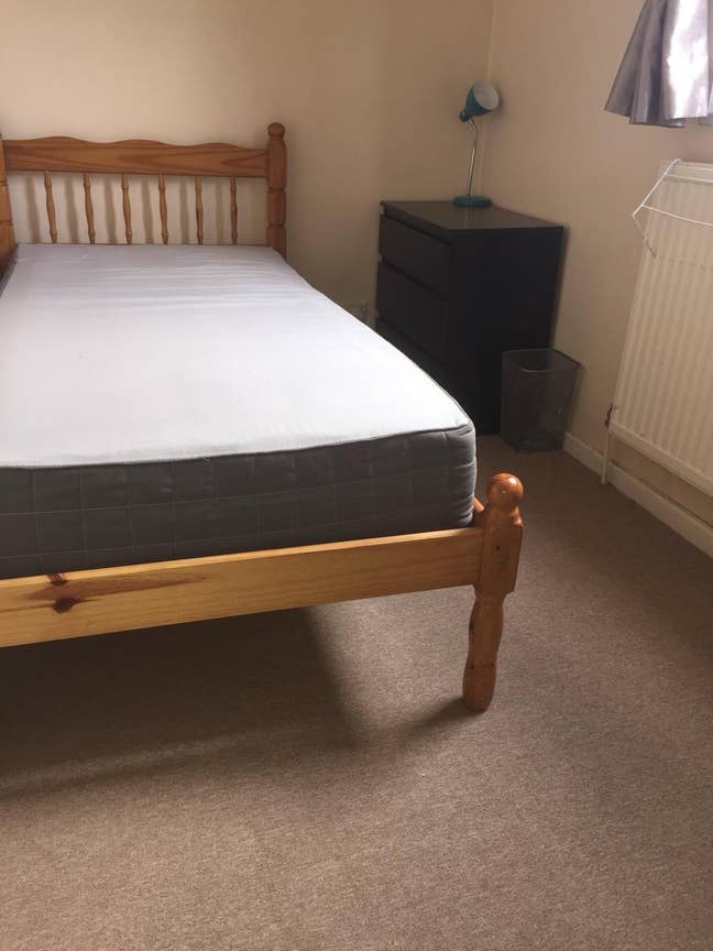 Small single room in Archway (woman preferred) Main Photo