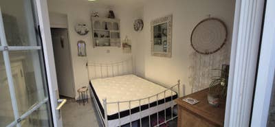 Lovely room with own  patio into garden near beach Main Photo