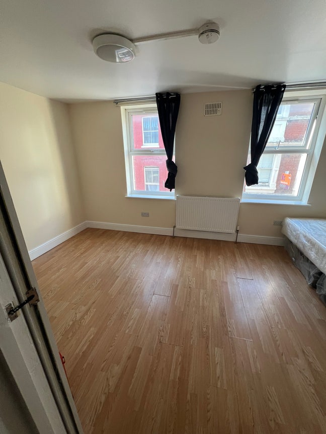 Double room in Liverpool Street/ Brick Lane Main Photo