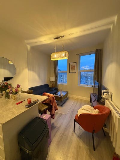 Room available from 28 July in a cute 2 bed flat! Main Photo