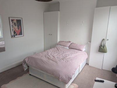 Huge Double Room Available – Bethnal Green (E2)  Main Photo
