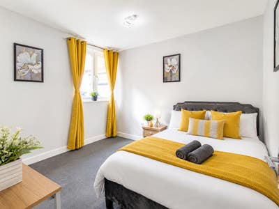 Spacious 2 Bed Room House  Main Photo