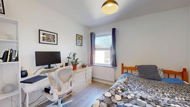 Brand New 4/5 Bed in Turnpike Lane Main Photo