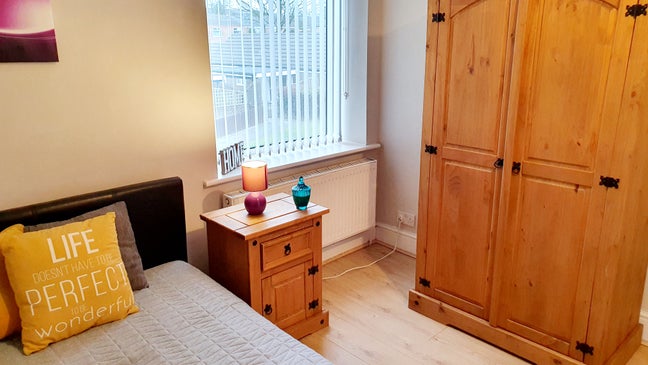 Rochdale Double Rm with Private Bathroom 🤩 🛁 🙌 Main Photo