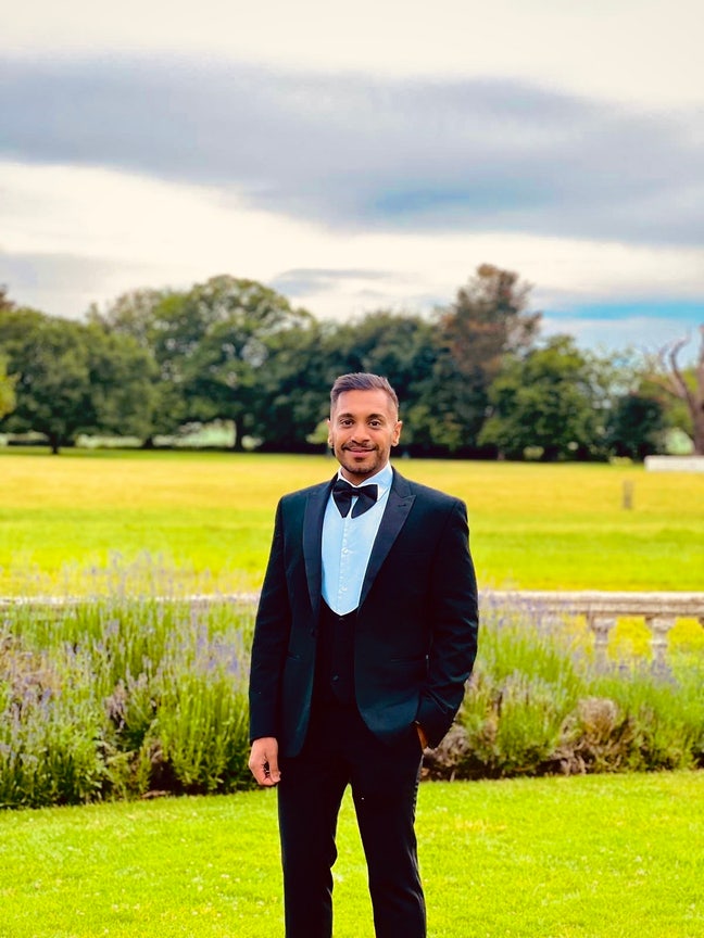 LGBT professional looking for room/buddy up Main Photo