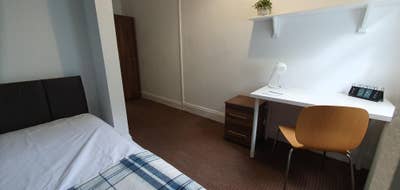 🏡 Rooms near Tech Park & town centre Main Photo