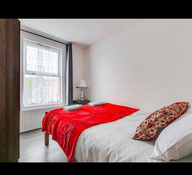 2 Double Room 20 Min from the Center Main Photo