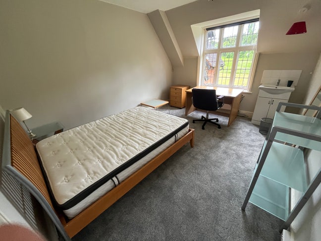 Monday to Friday Double room  Main Photo