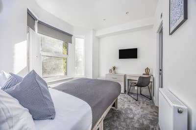 Ensuite Room Available in Eastleigh💰&pound;100 Cashback Main Photo