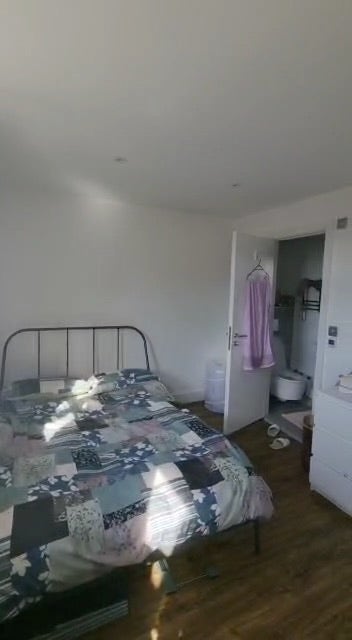 Room to let near Turnpike Lane station Main Photo