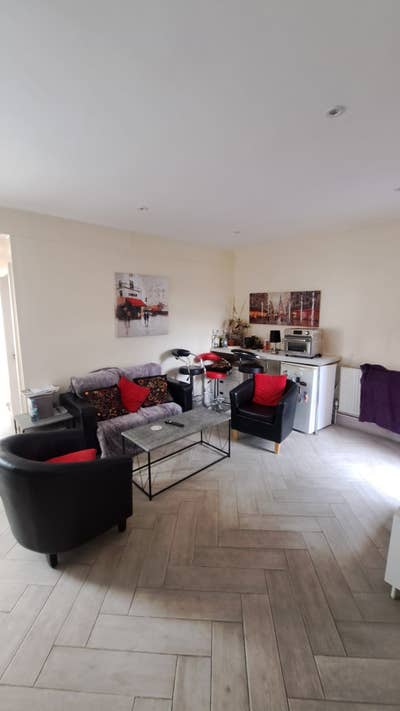 Double room in North Watford Main Photo