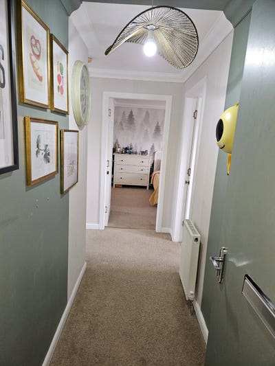 2 Bedroom Flat to Rent in Bathgate – Short Term Main Photo