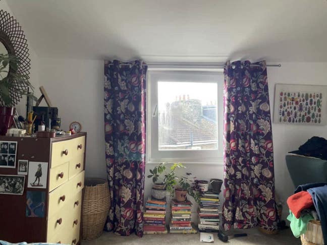 Double Bed Sub Let July - Agusut Se London Main Photo