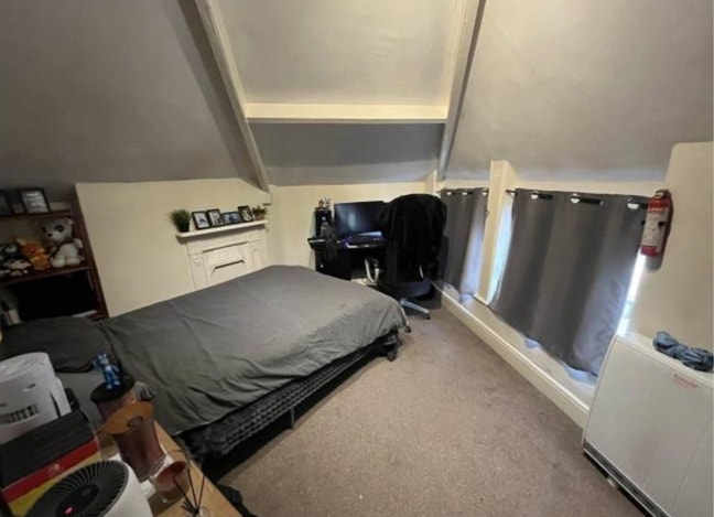 26/27 Flatmate Needed (Student) Main Photo