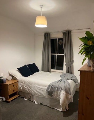 Double room in Clapham North - Aussie/Kiwi house.  Main Photo