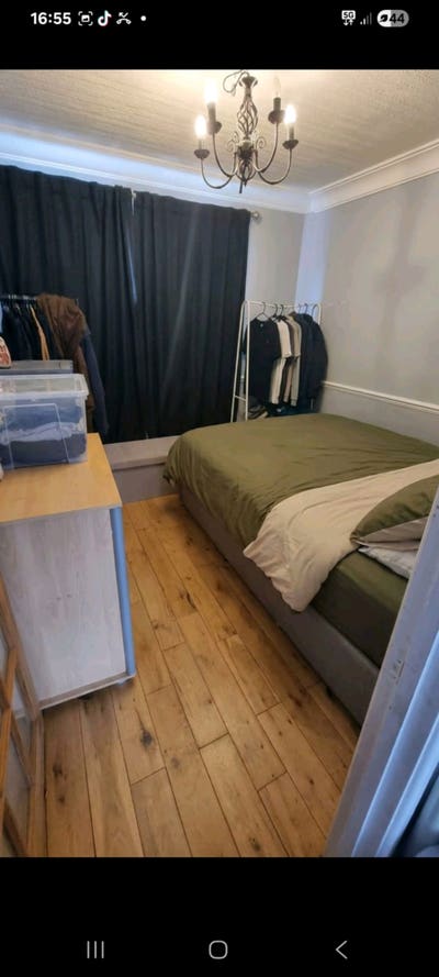 Room for rent  Main Photo