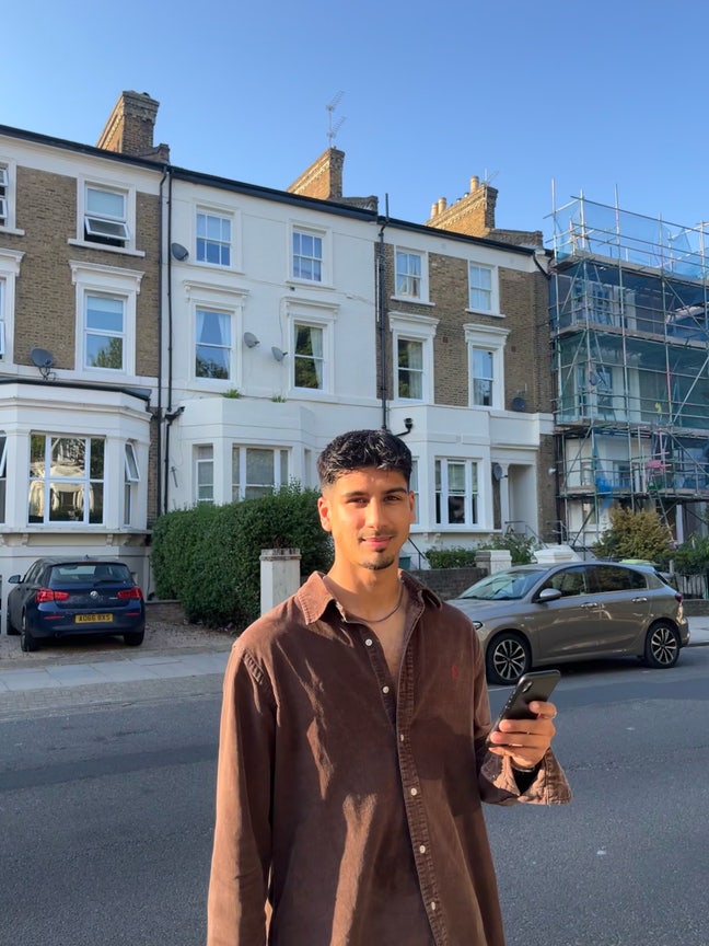 Looking for someone to move in with Main Photo