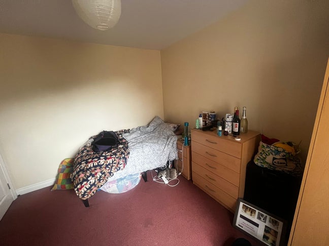 Cozy Room in New Hinksey  Main Photo