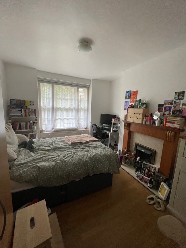 Bright Double Bedroom in Vauxhall Main Photo