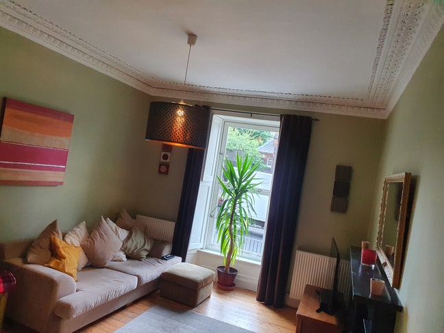 Double room available near bottom of Leith walk Main Photo