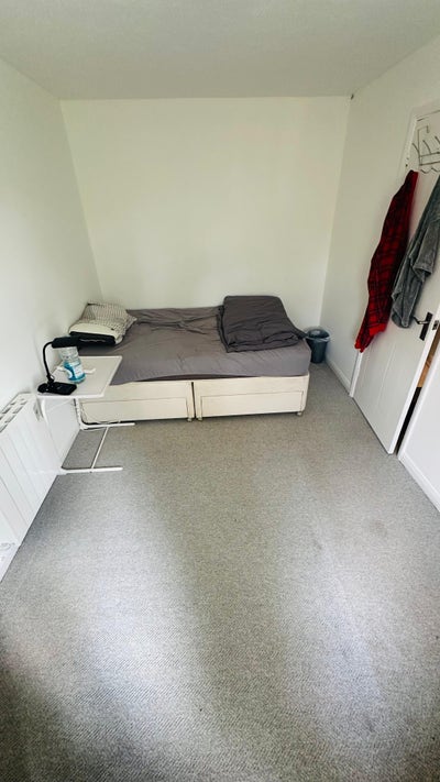 Double Room For Rent Main Photo