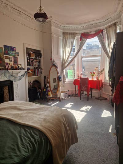Queer flat in Newington Main Photo
