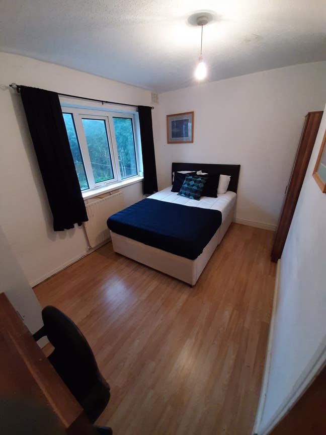 Double Room - Tile Hill Area - CV4 9RT Main Photo