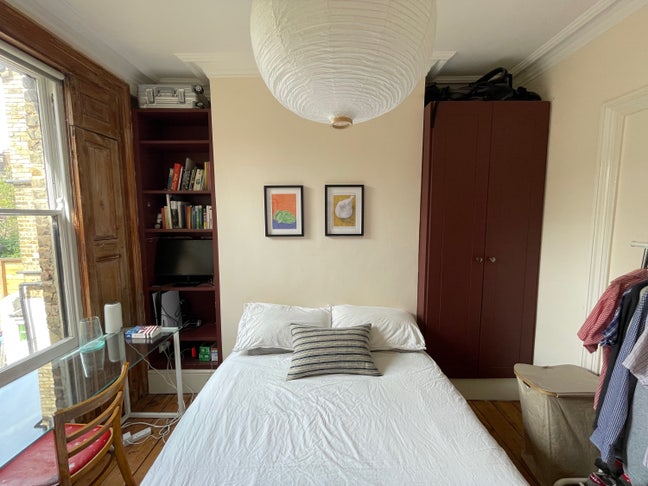 Double room contract takeover in E3  Main Photo