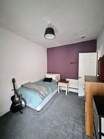 1 single furnished room for rent Main Photo