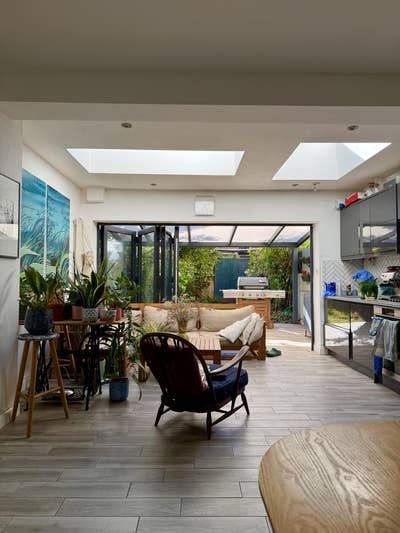2 Bed Terraced House, Westfield Road, W13 Main Photo