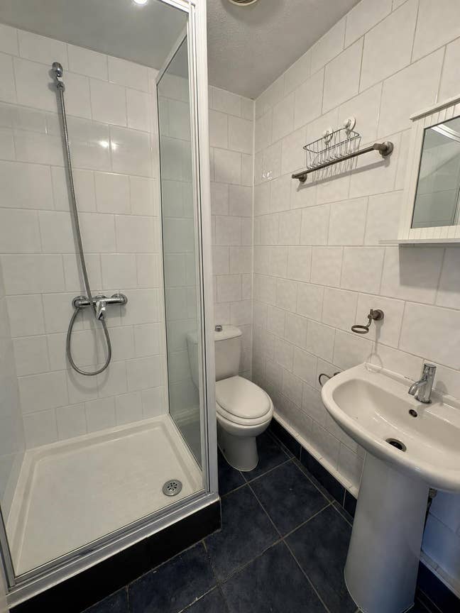 Large Double Ensuite Room! Main Photo