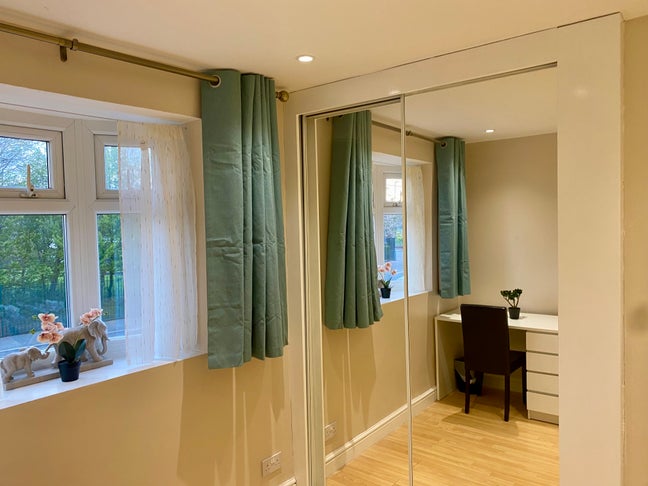 Spare Double Room Available – &pound;135 PW (Bills Incl) Main Photo