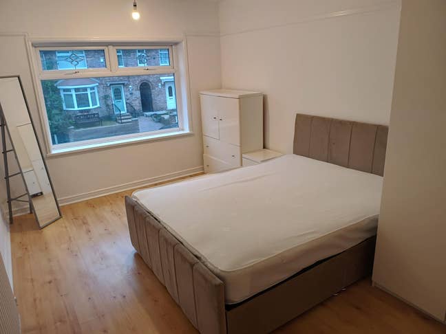 Room, Bills included, Allerton L19 Main Photo