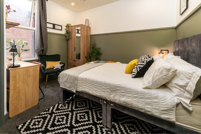 Stylish En-Suite Room | Salford | Bills & Parking! Main Photo