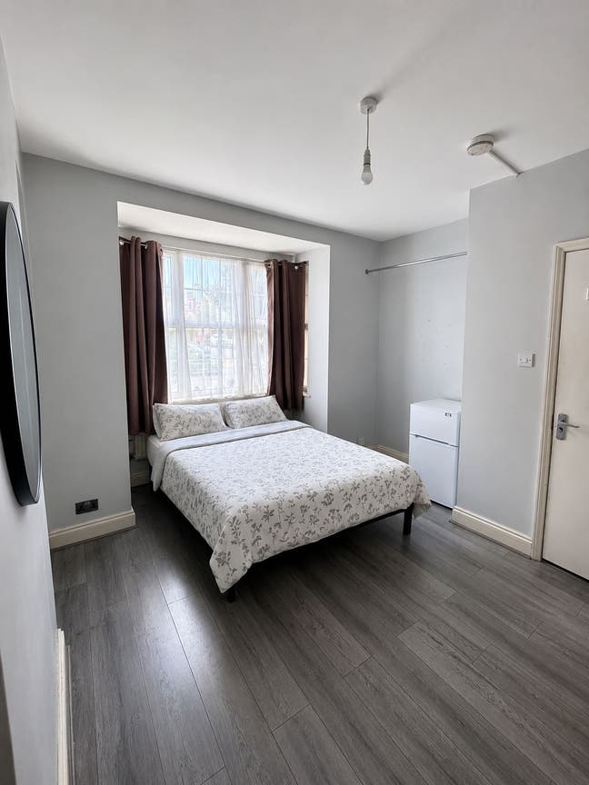 Double Room Bruce Grove 0 Deposit  Main Photo