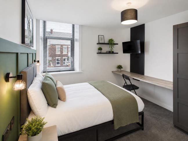 Six Bedroom House Share -Middle Street Walker Main Photo