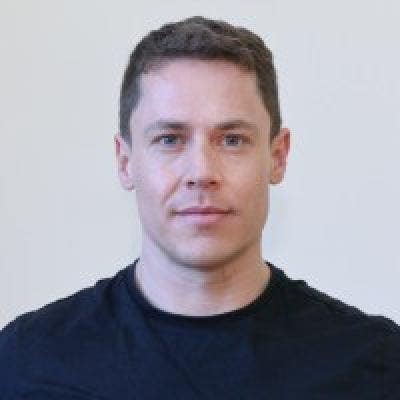 Friendly, professional guy Main Photo